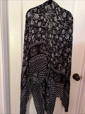Black & White Floral Midi Skirt